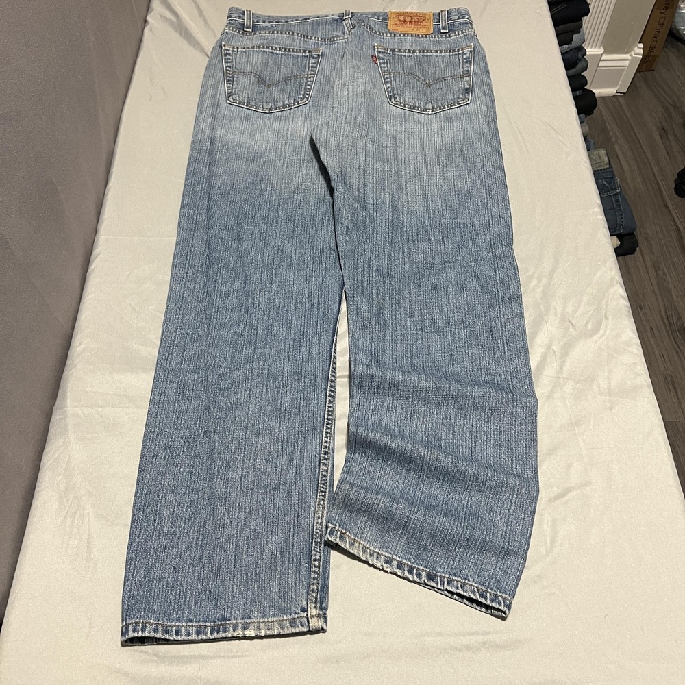 Levis‎ 505 Jeans Mens 36x30 Light Wash Blue Regular Fit Straight Leg Denim